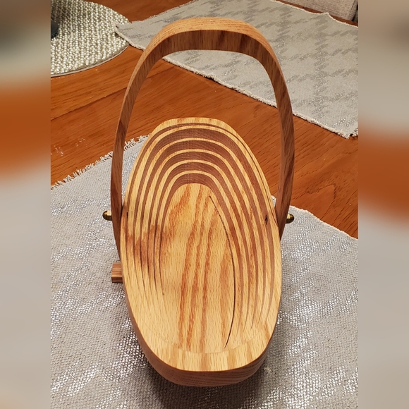 Wooden collapsible basket/trivet. By Deep Spring (signed) - Picture 3 of 7